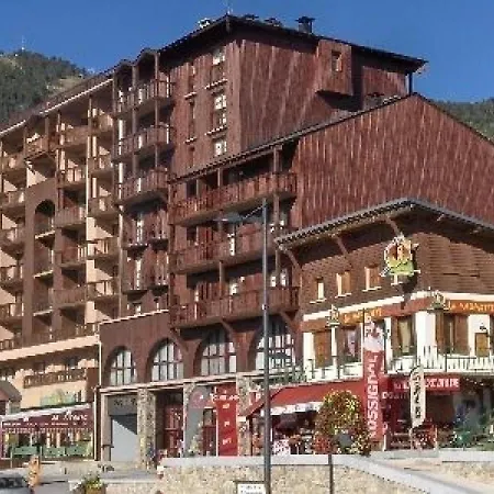 Le Panoramic I *